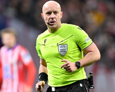 Liverpool-Galatasaray maçının hakemi açıklandı