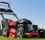 Scheppach Hibrit Çim Biçme Makinesi ile Bahçe İşleri Kolaylaşıyor