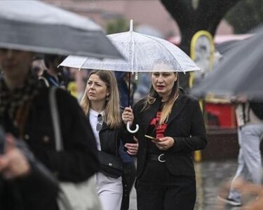 TÜİK “İstatistiklerle Kadın 2025” raporunu açıkladı