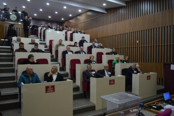 Tanju Özcan tutuklanmıştı! Bolu Belediyesi Başkanvekili Mehmet Tuna Özcan oldu  1