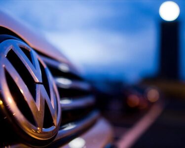 Volkswagen on binlerce kişiyi işten çıkaracak!