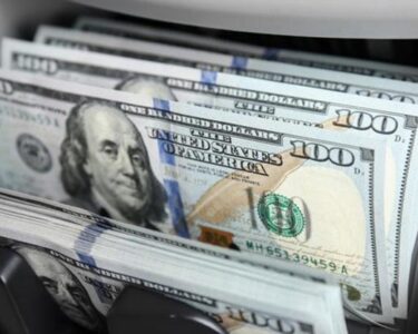 ABD'de bütçe açığı 1,2 trilyon dolara ulaştı