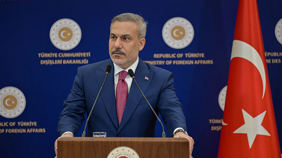 Bakan Fidan, Fransız mevkidaşı Barrot ile görüştü