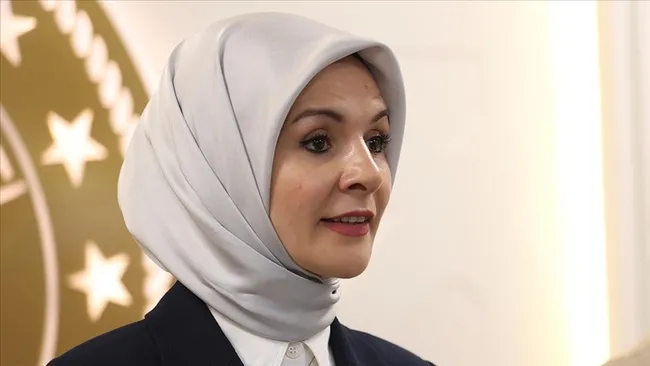 Bakan Göktaş sosyal medya yasasının detaylarını anlattı: “Bu bir yasak değil, düzenleme”