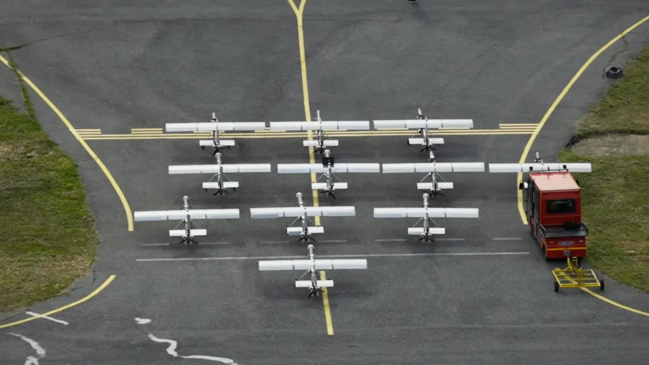 Baykar’dan K2 Kamikaze İHA ve Sivrisinek Çıkartması