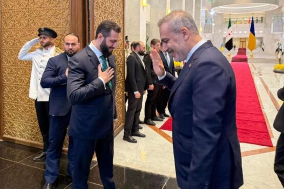 Dışişleri Bakanı Fidan, Suriye Devlet Başkanı eş-Şara ile bir araya geldi 1