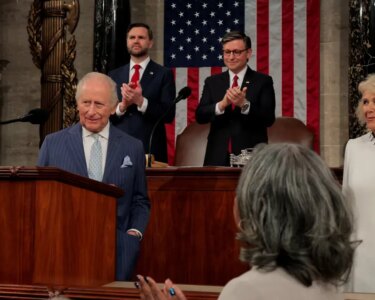 İngiltere Kralı 3. Charles, ABD kongresine hitap etti