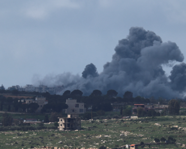 Lübnan ve İsrail ateşkes için Salı günü bir araya gelecek