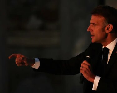 Macron'dan Yunanistan'a destek. Neden Türkiye'yi hedef alıyor?