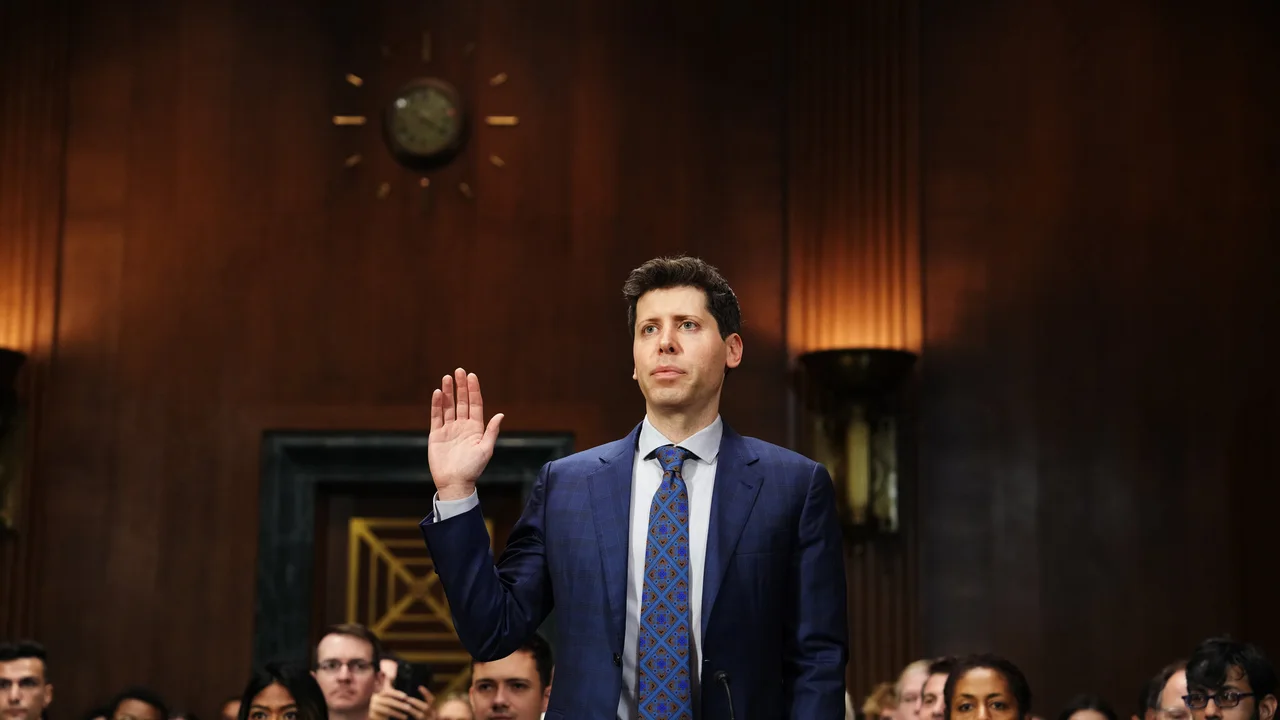 Sam Altman Polisten Bilgi Sakladığı için Özür Diledi!