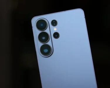 Samsung Galaxy S27 Ultra Kamerası ile Üzecek