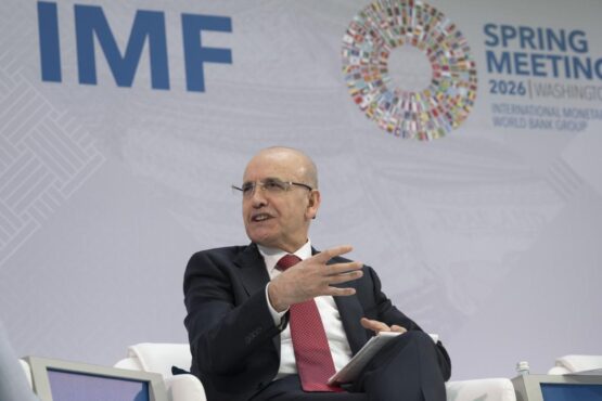 Şimşek: Türkiye Orta Koridor’un merkezi olacak