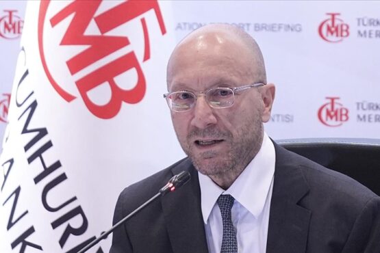 Cevdet Akçay TCMB'deki görevinden ayrıldı