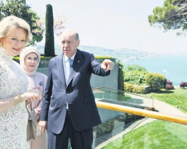 AB’ye tam üyelik süreci hızlanmalı