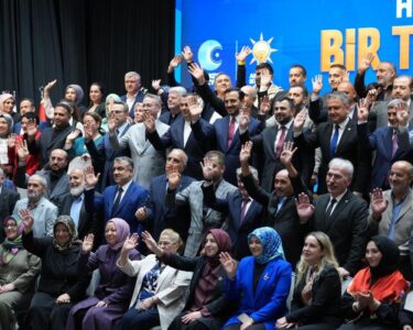 AK Parti İstanbul’da yeni dönem: Sitede temsilci modeli 1