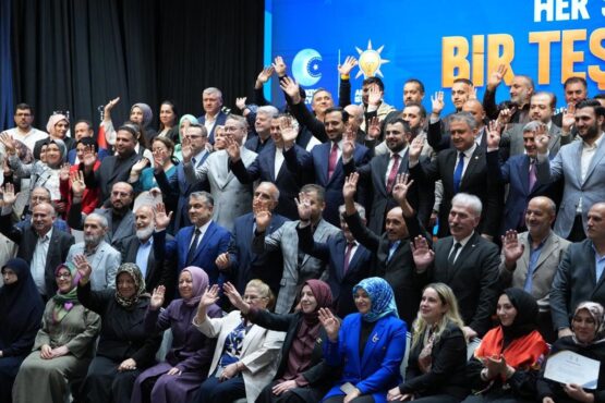 AK Parti İstanbul’da yeni dönem: Sitede temsilci modeli 1