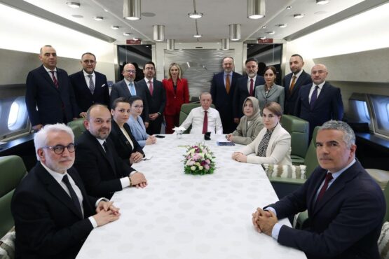 AK Parti ye katılmışlardı! Cumhurbaşkanı Erdoğan  yeni isimler olabilir  diyerek duyurdu 1