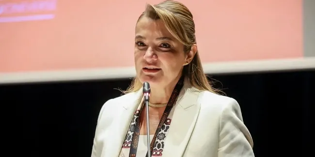 Antalya Büyükşehir Belediyesi Genel Sekreteri Cansel Tuncer tutuklandı