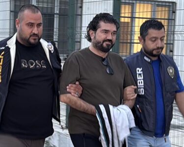 Rasim Ozan Kütahyalı cezaevine gönderildi
