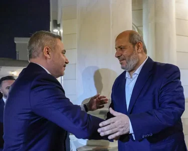 Bakan Fidan’dan Katar’a kritik ziyaret: