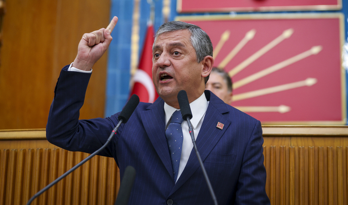 Bakan Gürlek’e yönelik sözleri nedeniyle CHP lideri Özel’e soruşturma! haberi
