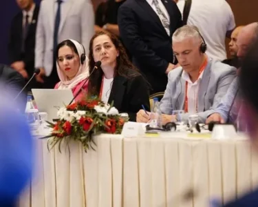 Bakan Kurum, Hatay'da yabancı basın mensuplarıyla buluştu