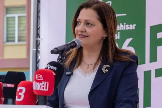 Burcu Köksal AK Parti ye ne zaman katılacak? O tarihi işaret etti 1