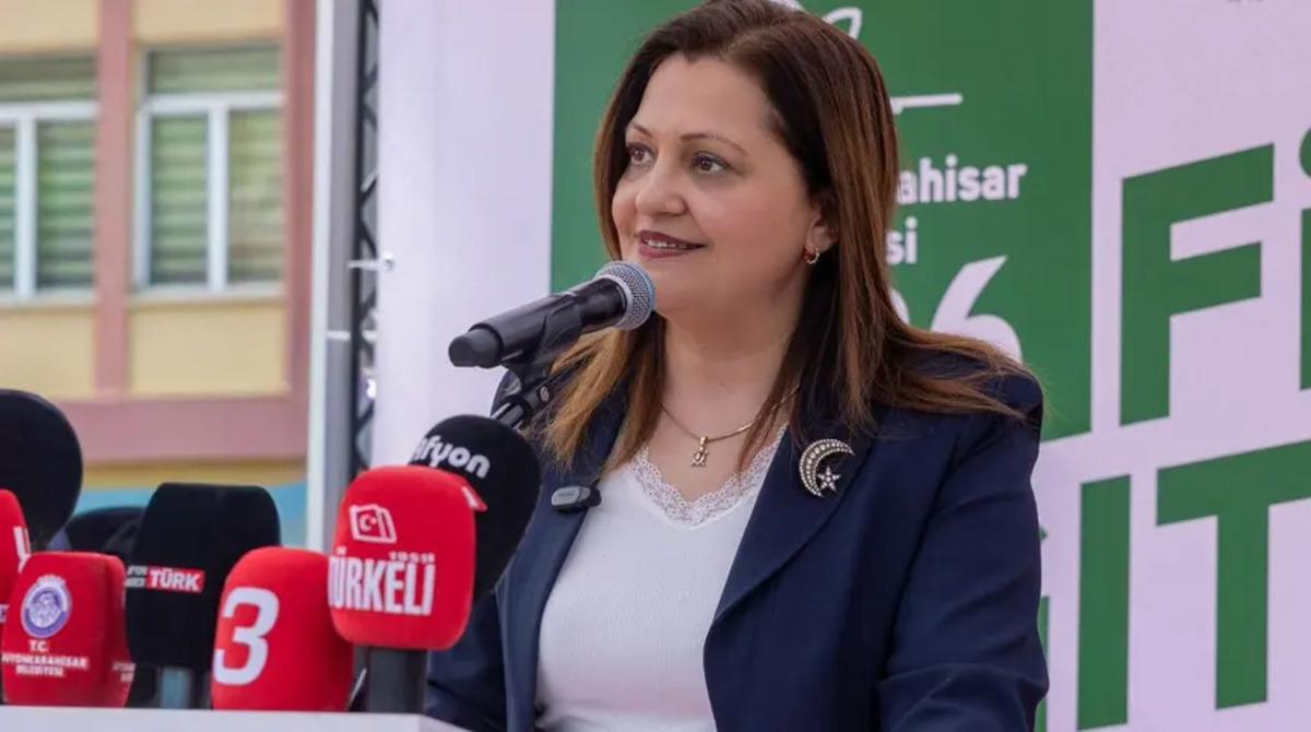 Burcu Köksal AK Parti’ye ne zaman katılacak? O tarihi işaret etti