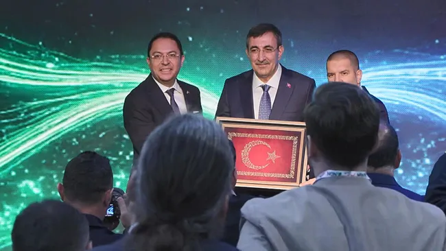 Cevdet Yılmaz: “Ekonomimiz 1,6 trilyona ulaştı”