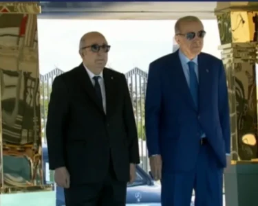 Cezayir Cumhurbaşkanı Tebbun Ankara'da Başkan Recep Tayyip Erdoğan resmi törenle karşıladı