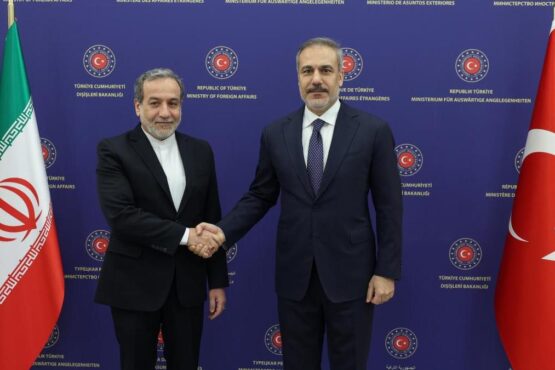 Dışişleri Bakanı Fidan İranlı mevkidaşı Arakçi ile İran-ABD müzakerelerini görüştü 1