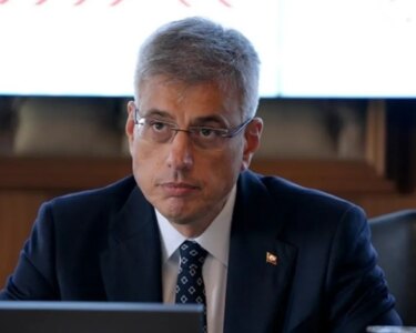 Gazze'den 3 kişi tedavi için Türkiye'ye getirildi