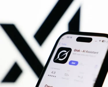 Elon Musk, xAI, OpenAI, model damıtma, yapay zeka