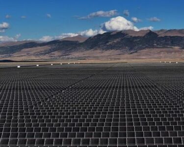 Güneş enerjisi küresel elektrik talebindeki artışın yüzde 75'ini karşıladı