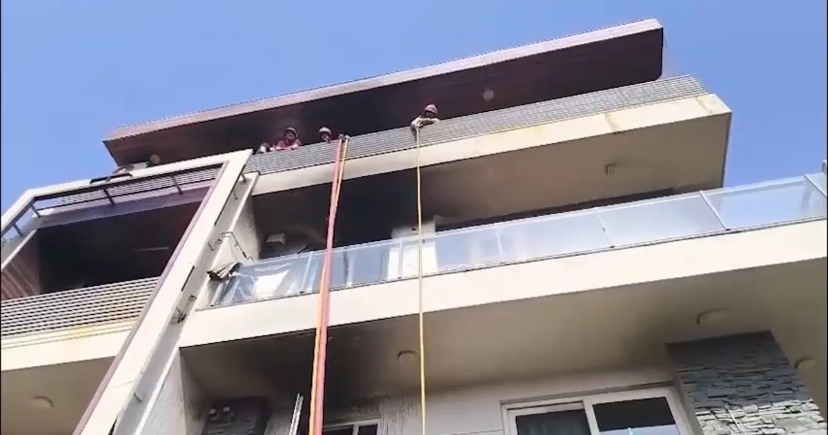 Hindistan’da yangın. 9 kişi hayatını kaybetti