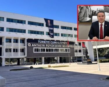 Antalya Büyükşehir Belediyesi'ne yönelik soruşturmada 14 tutuklama