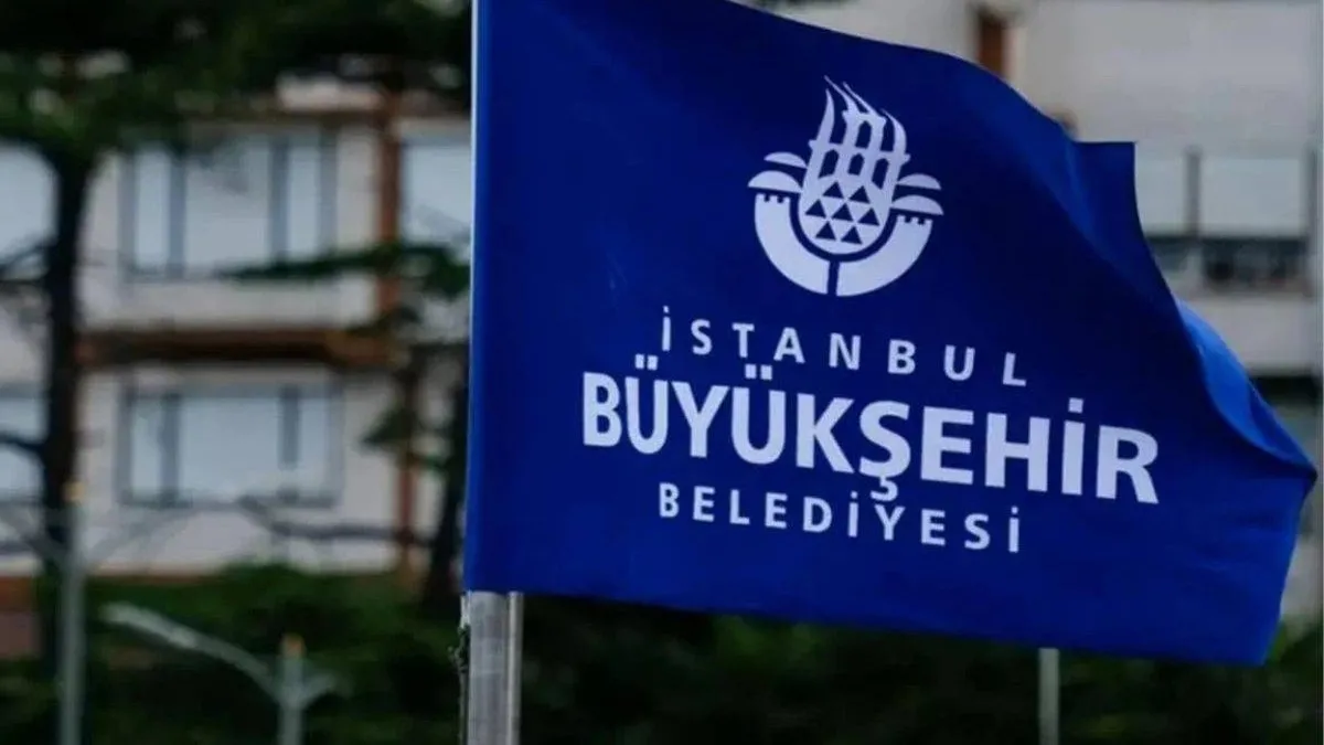 İBB’ye yönelik operasyonda gözaltına alınan şüpheliler adliyeye sevk edildi