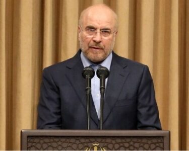 İran'dan 'savaşa hazırız' açıklaması
