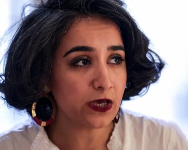 İran’da tutuklu Nobel ödüllü aktivist hastaneye kaldırıldı