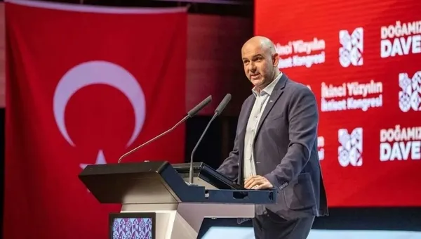İzmir Büyükşehir Belediyesi’ne yeni operasyon! İZDOĞA’da 2 gözaltı