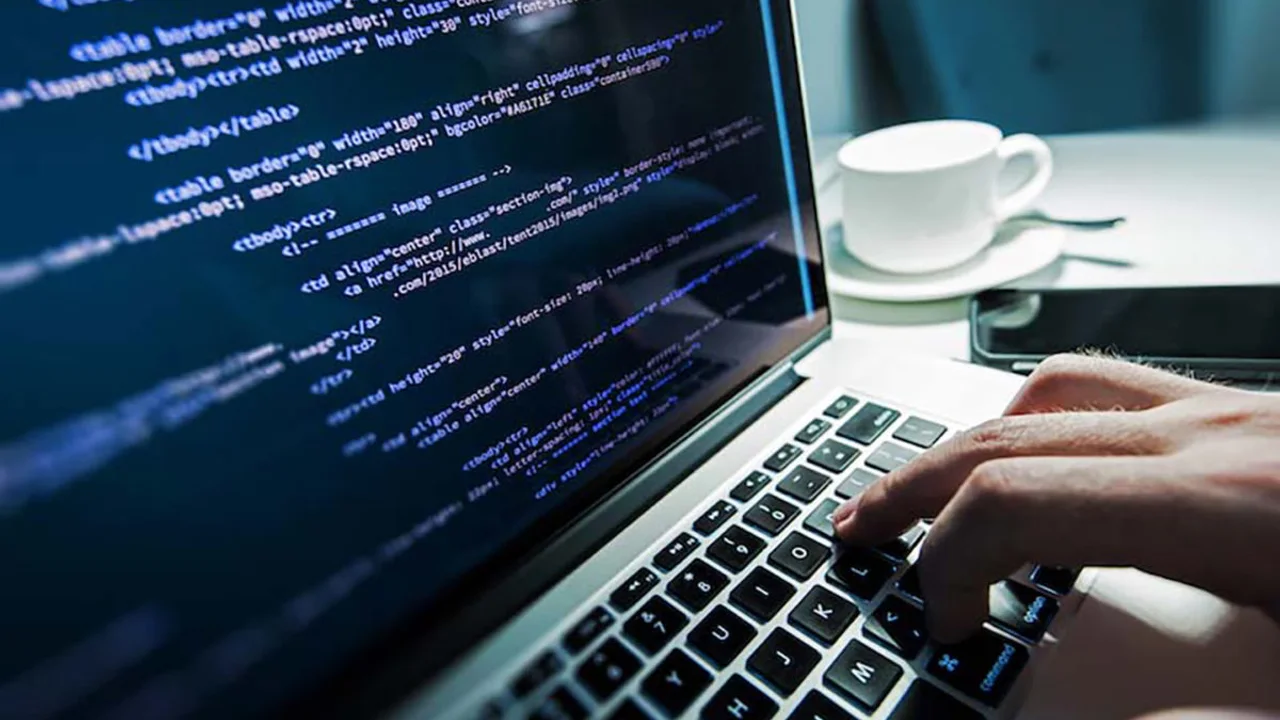 Linux’ta Yıllardır Kapatılmayan Açık Tespit Edildi