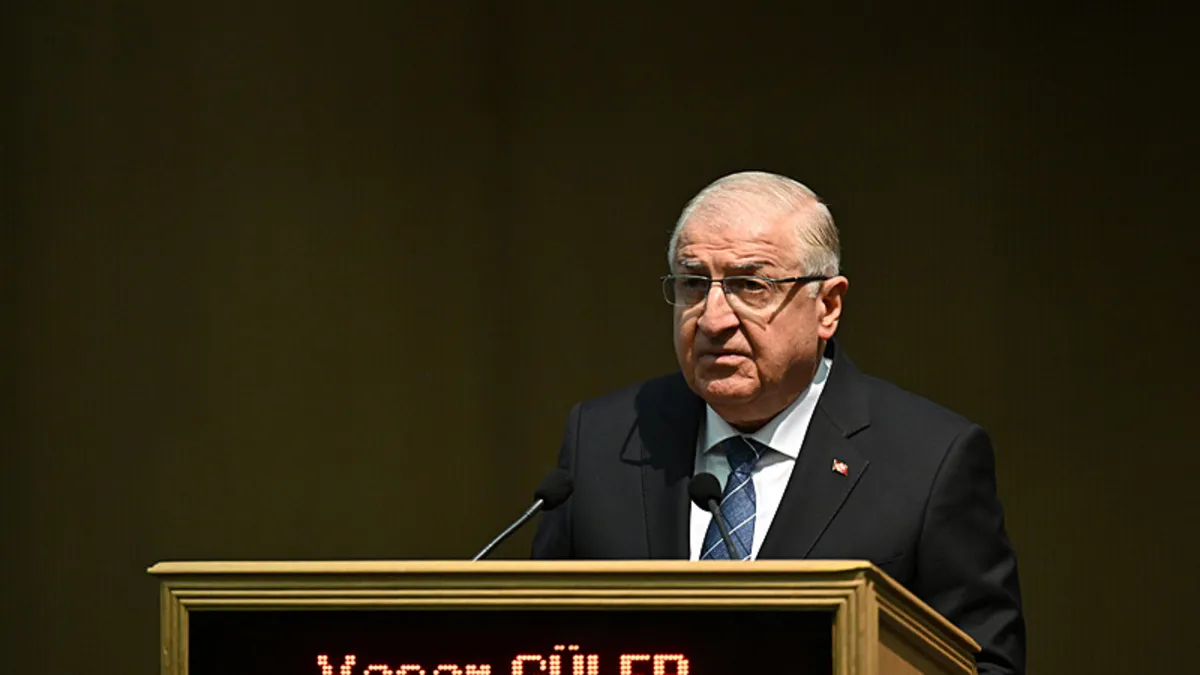 Milli Savunma Bakanı Yaşar Güler, Belçikalı mevkidaşı Francken ile görüştü
