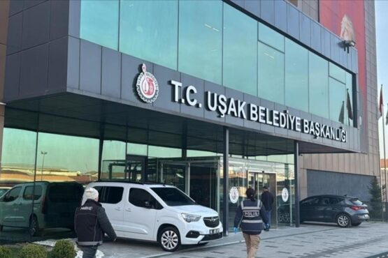 Özkan Yalım  poşetle para verdim  demişti, CHP lideri Özel den açıklama geldi 1