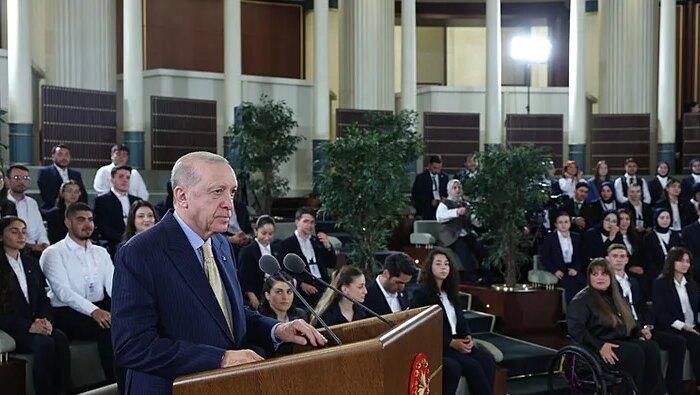 SON DAKİKA I Başkan Erdoğan’dan sosyal medya uyarısı: Gençliğimizin en büyük sorunu