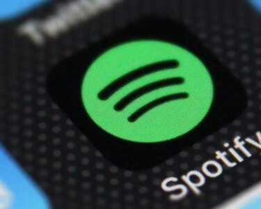 Spotify, "onay işareti"ni kullanıma sunuyor. Yapay zeka ile mücadele
