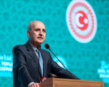 TBMM Başkanı Kurtulmuş’tan ’Terörsüz Türkiye’ mesajı: Silah bırakmaktan başka şansları yok