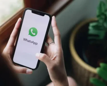 WhatsApp Medya Paylaşım Ekranı Tamamen Yenileniyor